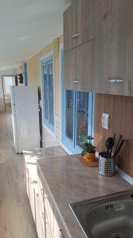 فيلا Casa Bunicilor Granny'S House جوريلوفكا المظهر الخارجي الصورة