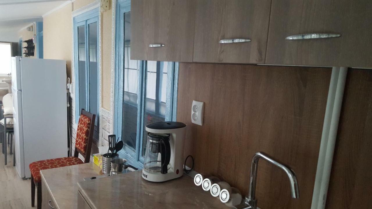فيلا Casa Bunicilor Granny'S House جوريلوفكا المظهر الخارجي الصورة