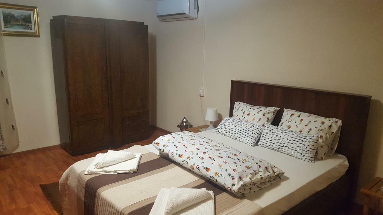 فيلا Casa Bunicilor Granny'S House جوريلوفكا المظهر الخارجي الصورة